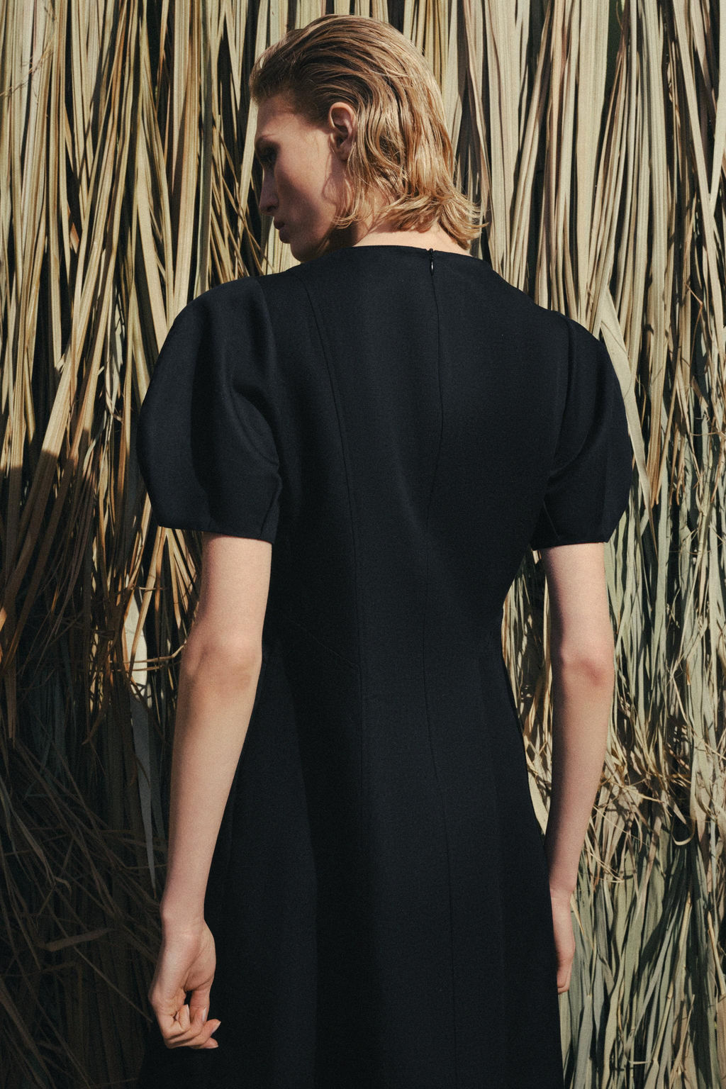VESTIDO MIDI CON LINO ZW COLLECTION / Negro - Zara фото 5