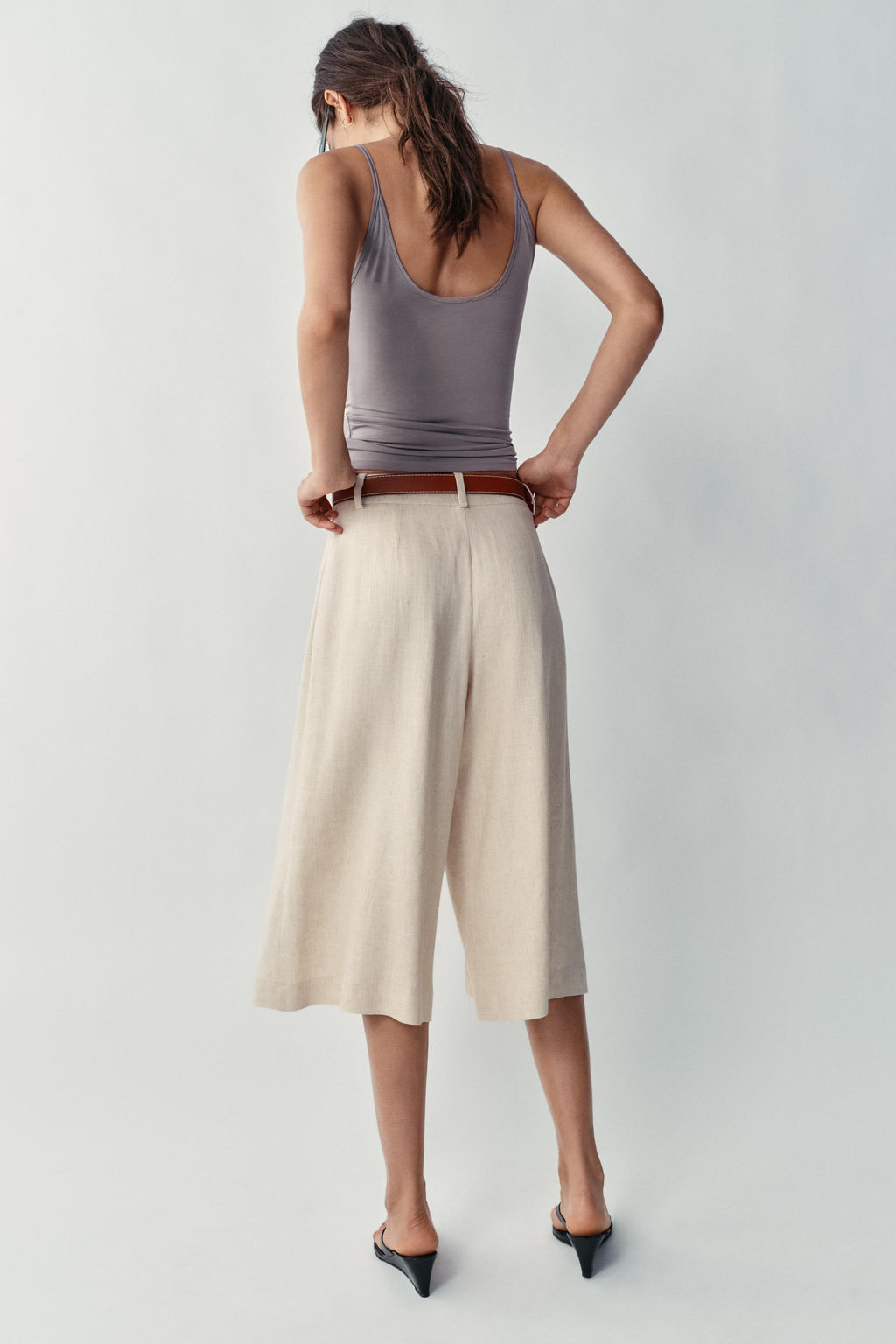 BERMUDA LARGA CINTUR?N / Beige claro - Zara фото 6