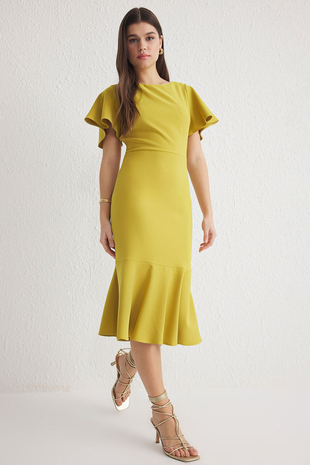 TRENDYOLMILLA Beyaz Fitted/Vucuda Oturan Volanl? Astarl? Midi Dokuma Elbise TWOSS20EL1342 фото 20