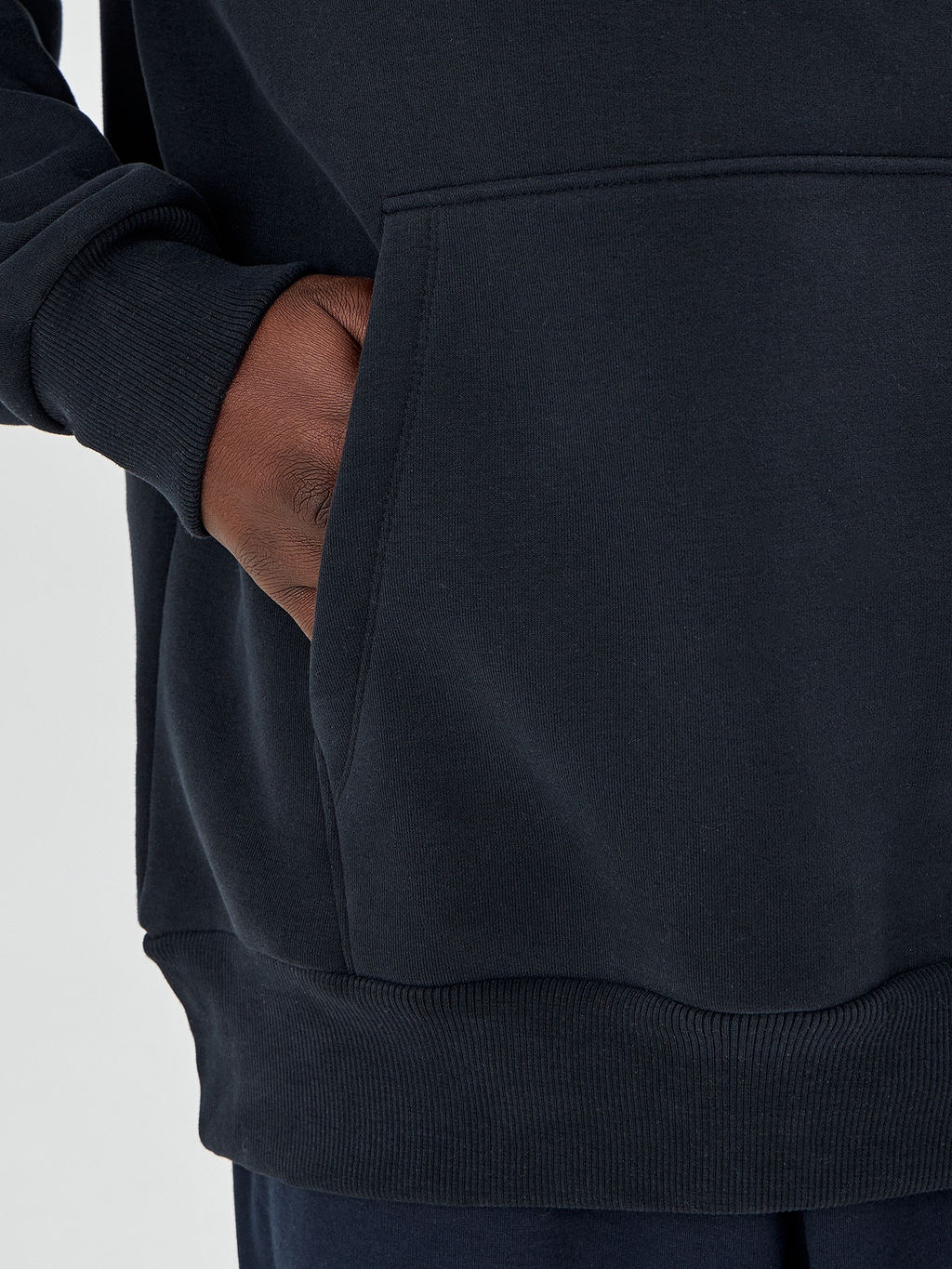 Худи мужское черное с принтом - Mark formelle фото 4