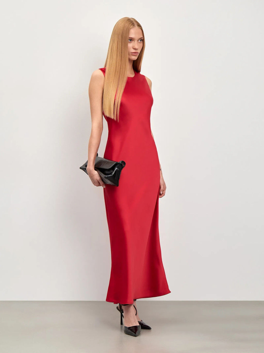 EMKA / Платье приталенного кроя  фото 2