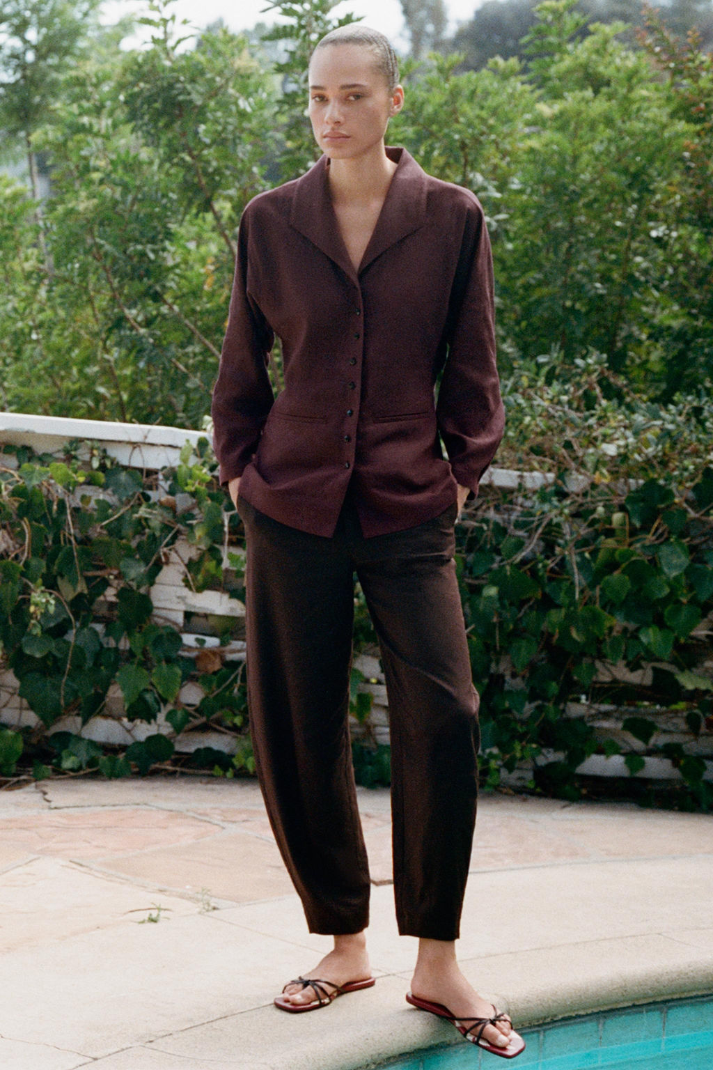 CHAQUETA PLIEGUE ESPALDA CON LINO / Berenjena - Zara фото 3