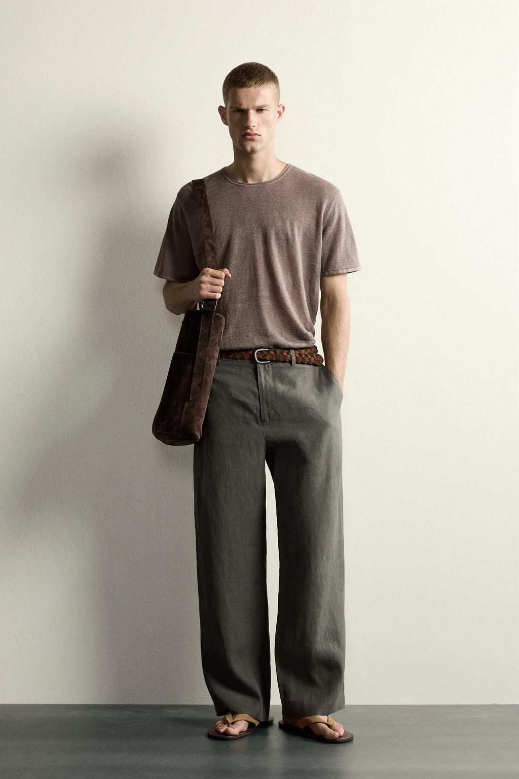 CAMISETA PUNTO RELAXED FIT 100% LINO / Marr?n / Topo