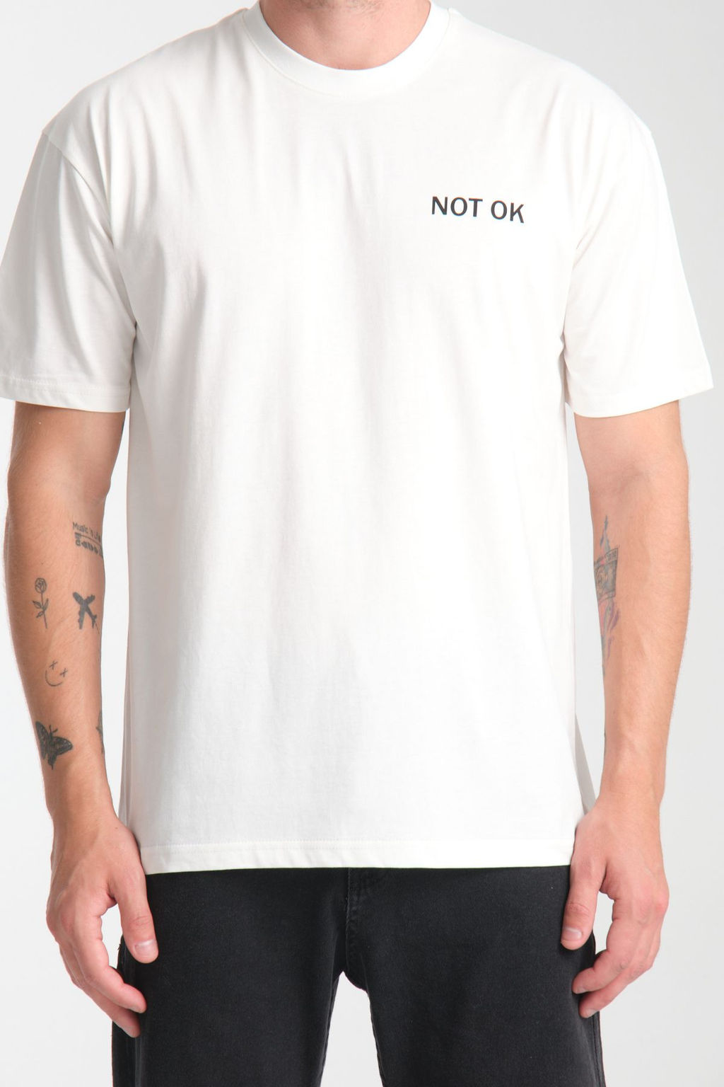TRENDYOL MAN Beyaz Oversize/Genis Kesim Yaz? Bask?l? %100 Pamuk T-Shirt TMNSS25TS00205 - Trendyolmilla фото 4