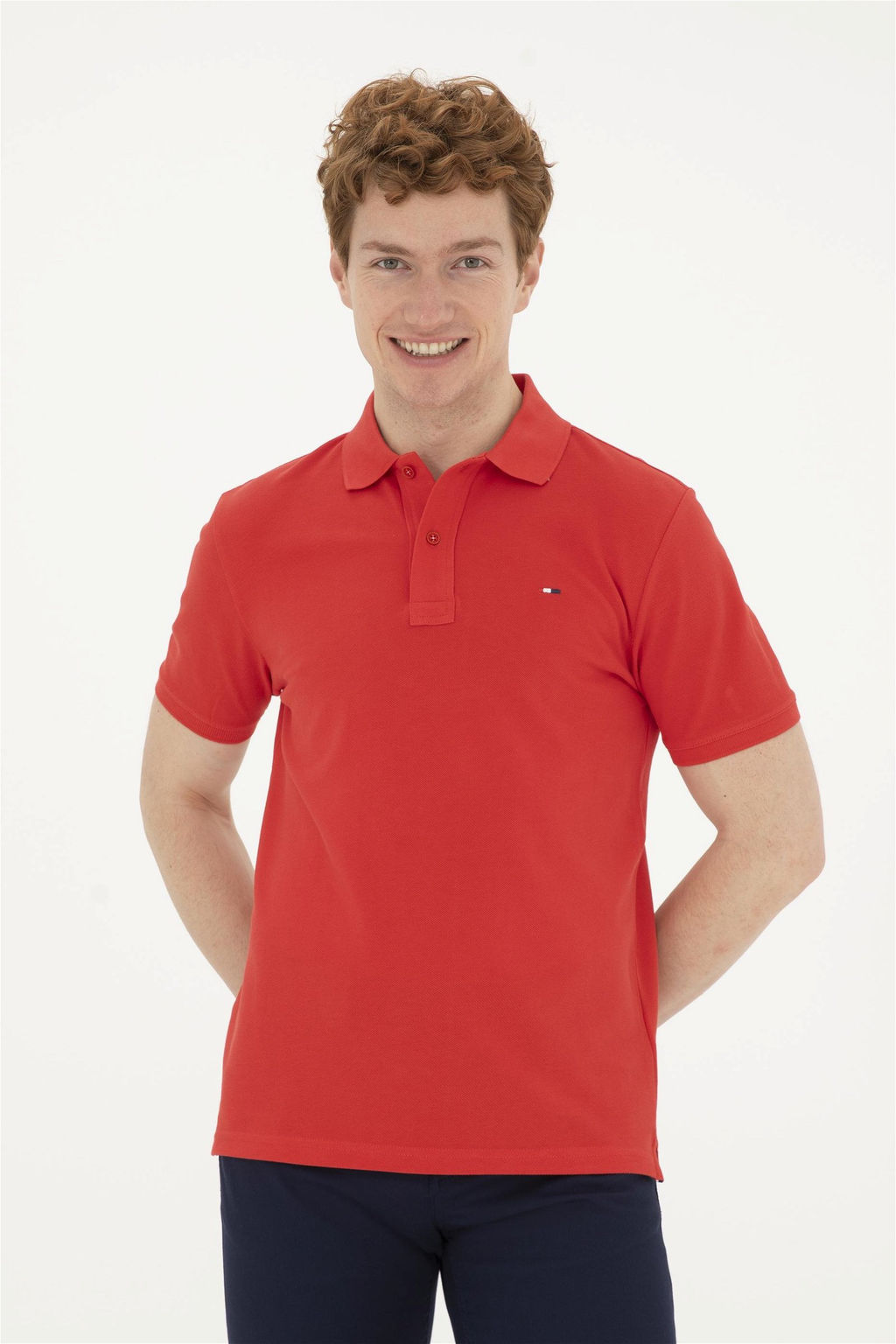 Мужская красная базовая футболка с воротником-поло Неожиданная скидка в корзине