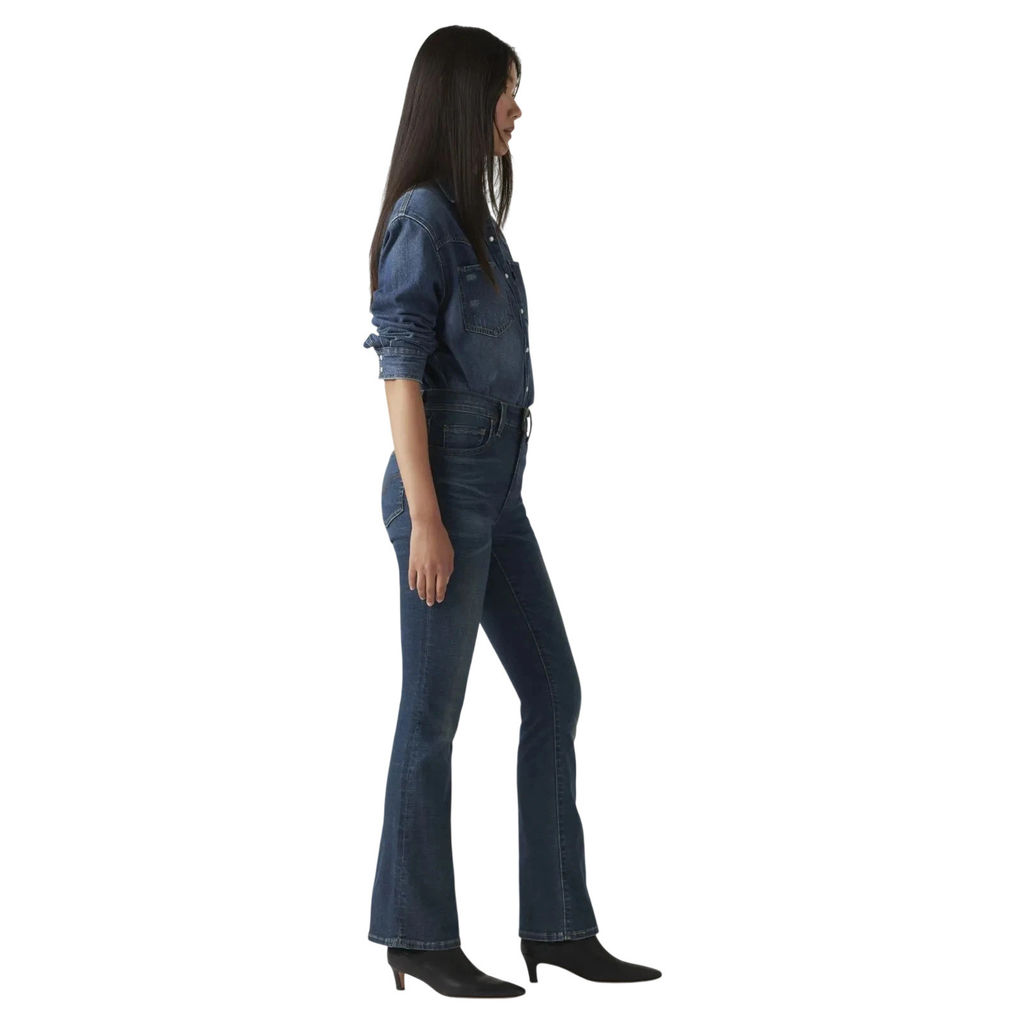 Джинсы женские