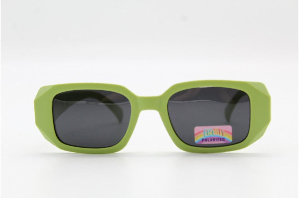 Солнцезащитные очки Feillis Polarized (детские) 66648 45-19-135 зеленые