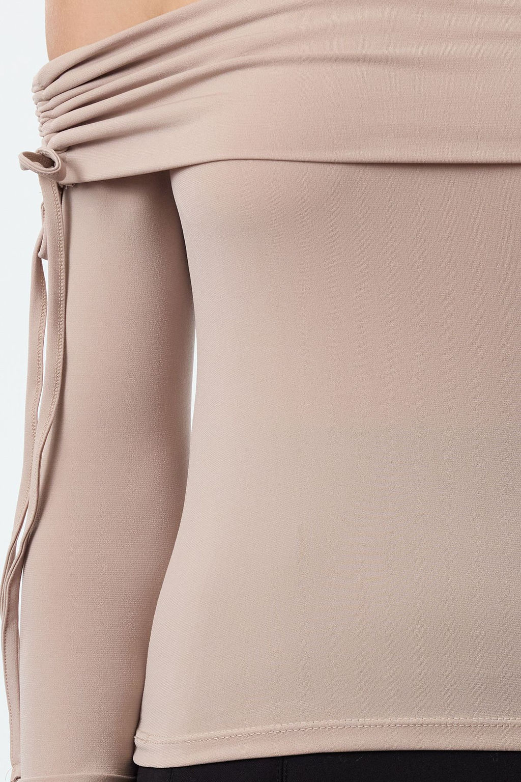 Tas Carmen Yaka Baglama Detayl? Ispanyol Kol Orme S?k Bluz TPRAW25BZ00009