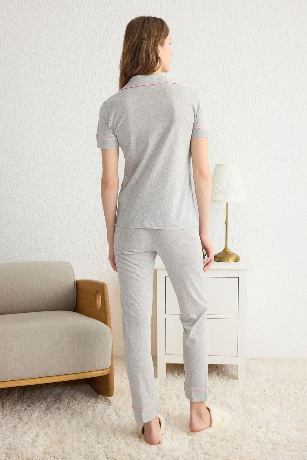 Trendyolmilla Siyah Pamuklu Yaka Kuzu Bask?l? Dar Kal?p Orme Pijama Tak?m? THMAW22PT0704 фото 6