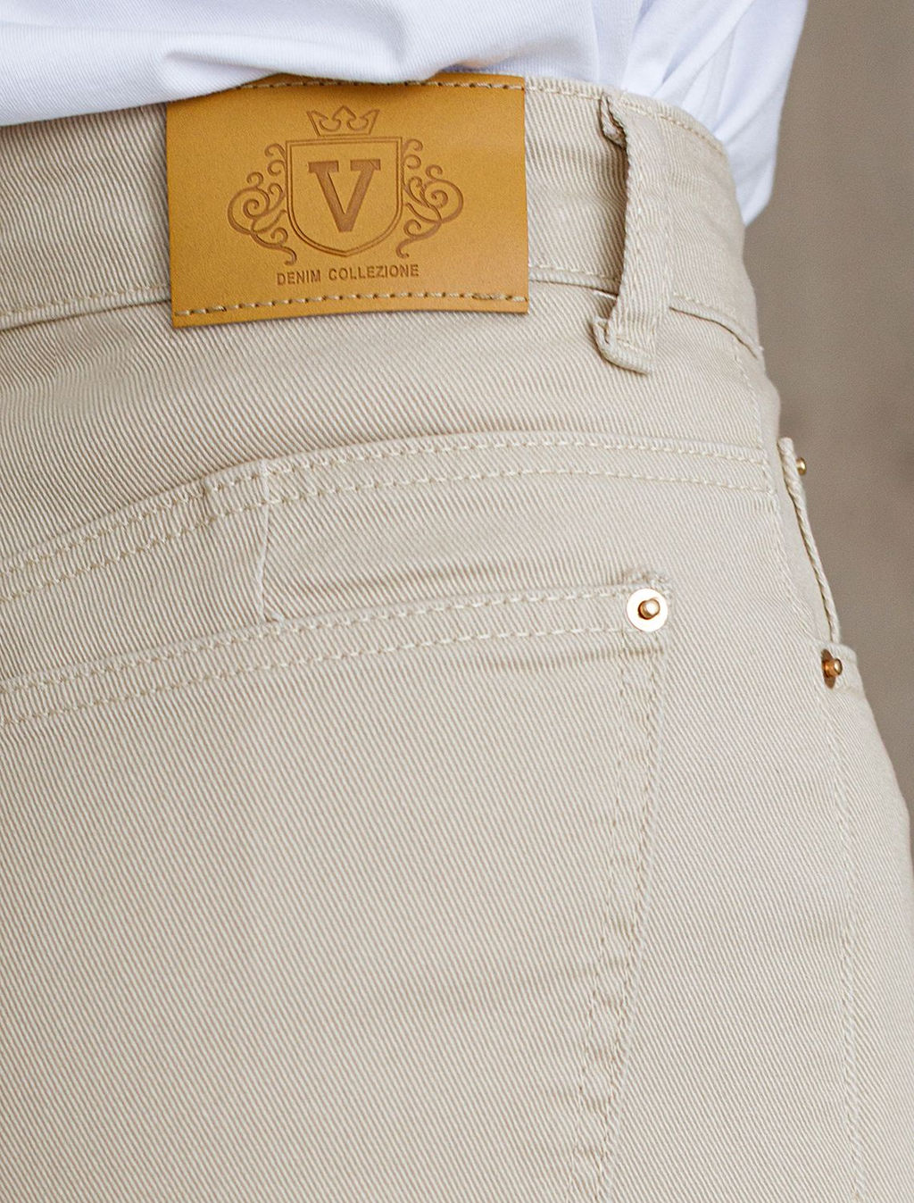 Джинсы Vilatte трубы из денима бежевый  фото 3