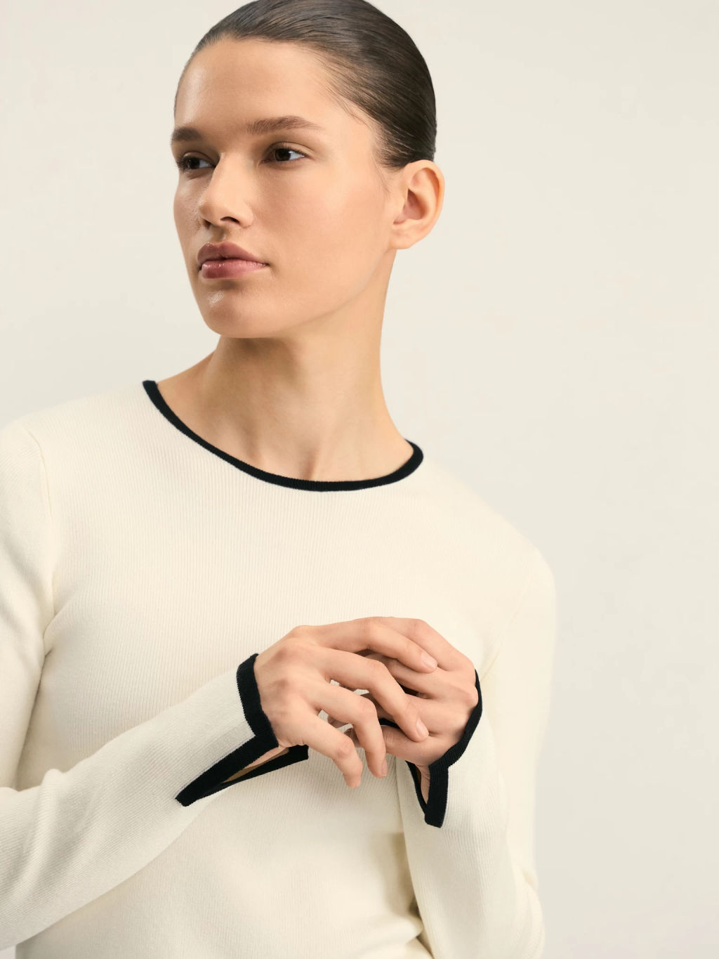 Джемпер с контрастными окантовками / Zarina  фото 6