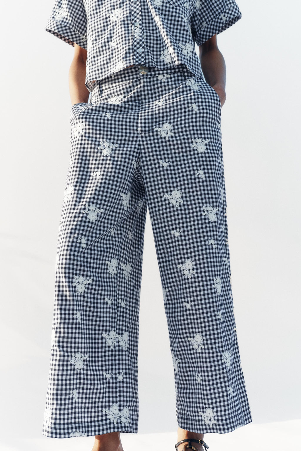 PANTAL?N CULOTTE CUADROS BORDADOS SET / Marino / Blanco - Zara фото 2