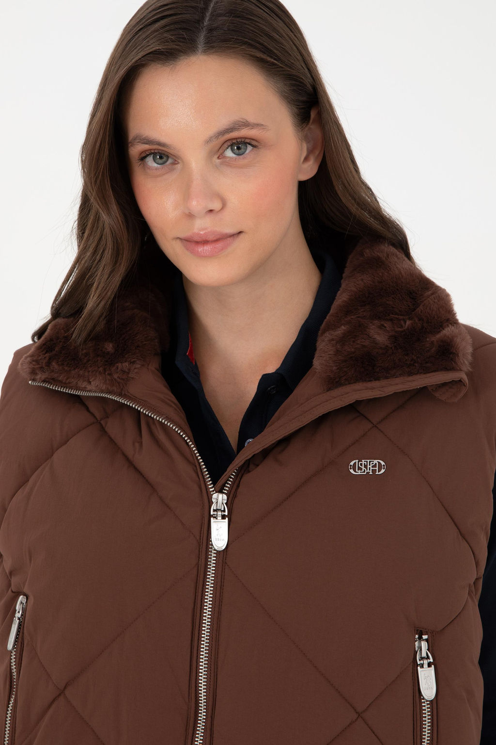 Женский коричневый жилет Неожиданная скидка в корзине - U.s. polo assn фото 2