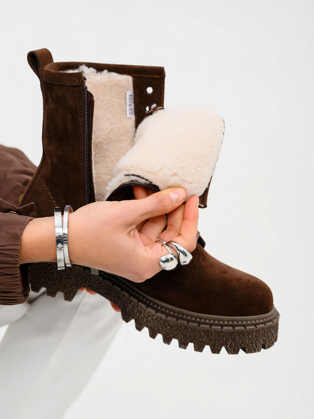 Ботинки 327.22511br.Коричневый замша/байка