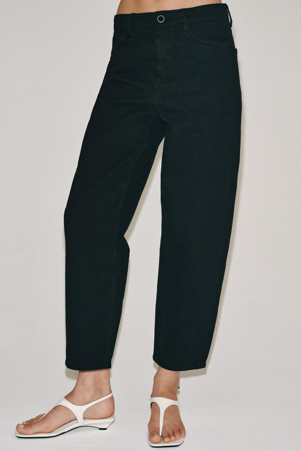 JEANS ZW COLLECTION TAPERED TIRO MEDIO / Negro - Zara фото 2