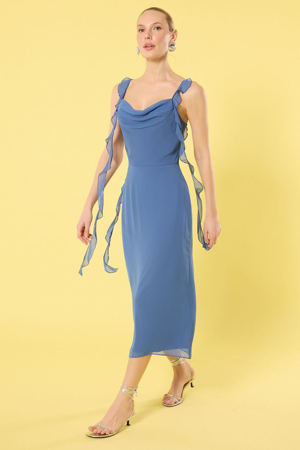 TRENDYOLMILLA Mavi Duz A Kesim F?rf?rl? Midi Dokuma Elbise TWOSS25EL00277  фото 6