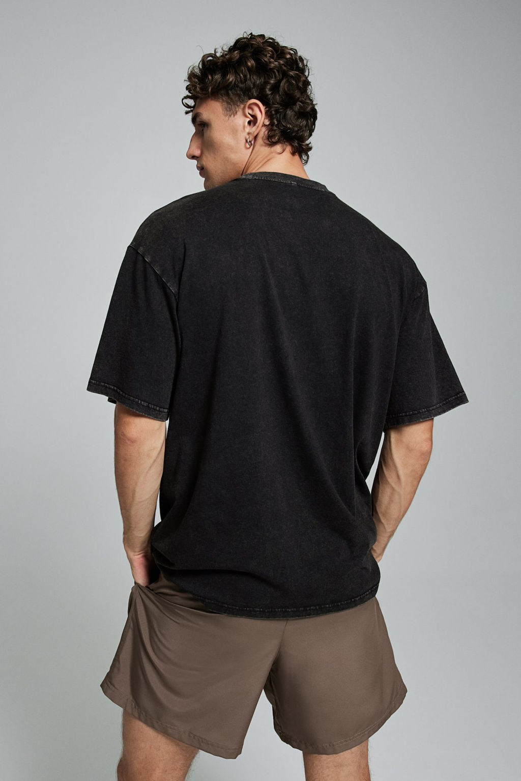 Camiseta de deporte en DryMove Loose Fit - H&m фото 4