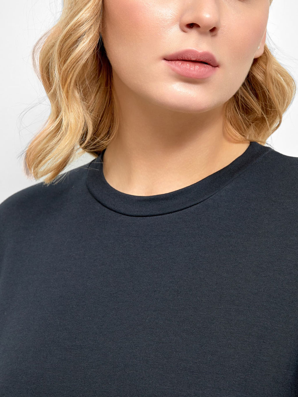 Свободное многоярусное платье мини черного цвета черный 152534