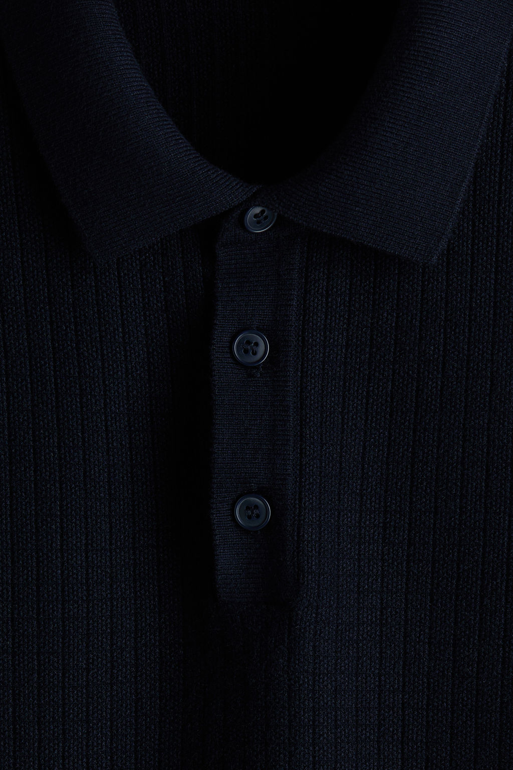 Polo en punto texturizado Regular Fit - H&m фото 10