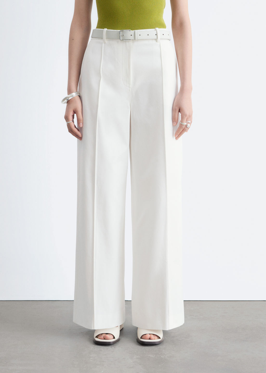 Pantalones de algod?n con pliegues marcados - H&m фото 7