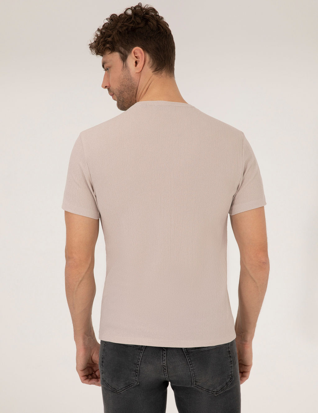 Bej Slim Fit Dokulu Bisiklet Yaka Ti__rt