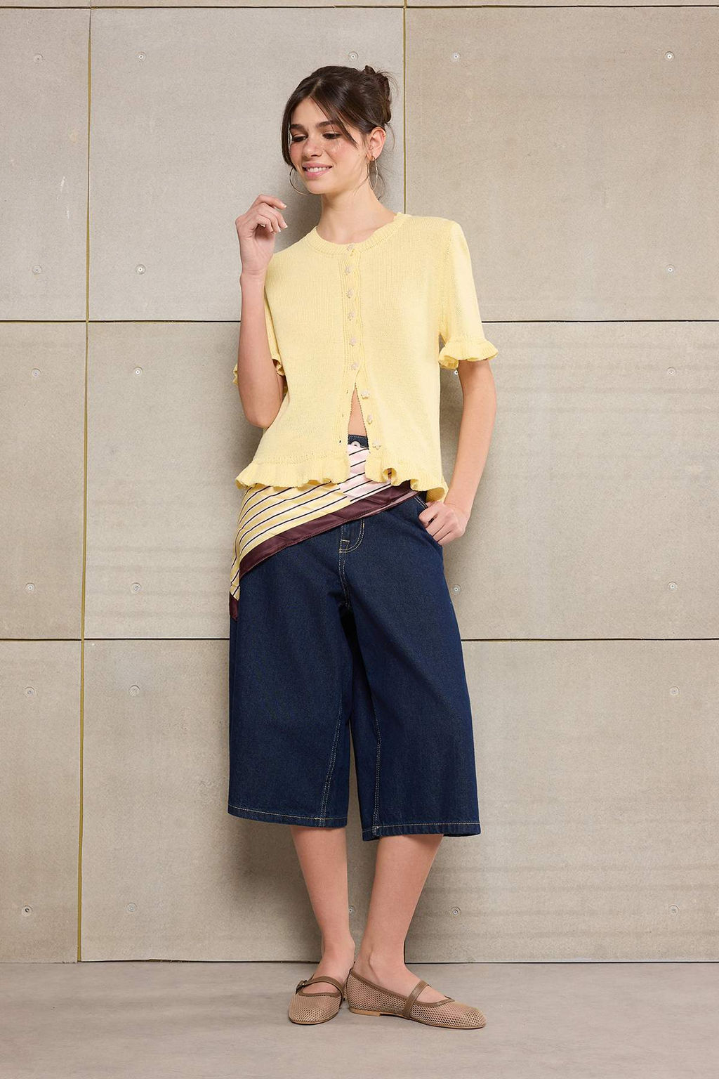 Teen Sar? Cicek Dugme Detayl? Bisiklet Yaka Triko Bluz TWOSS26BZ00119