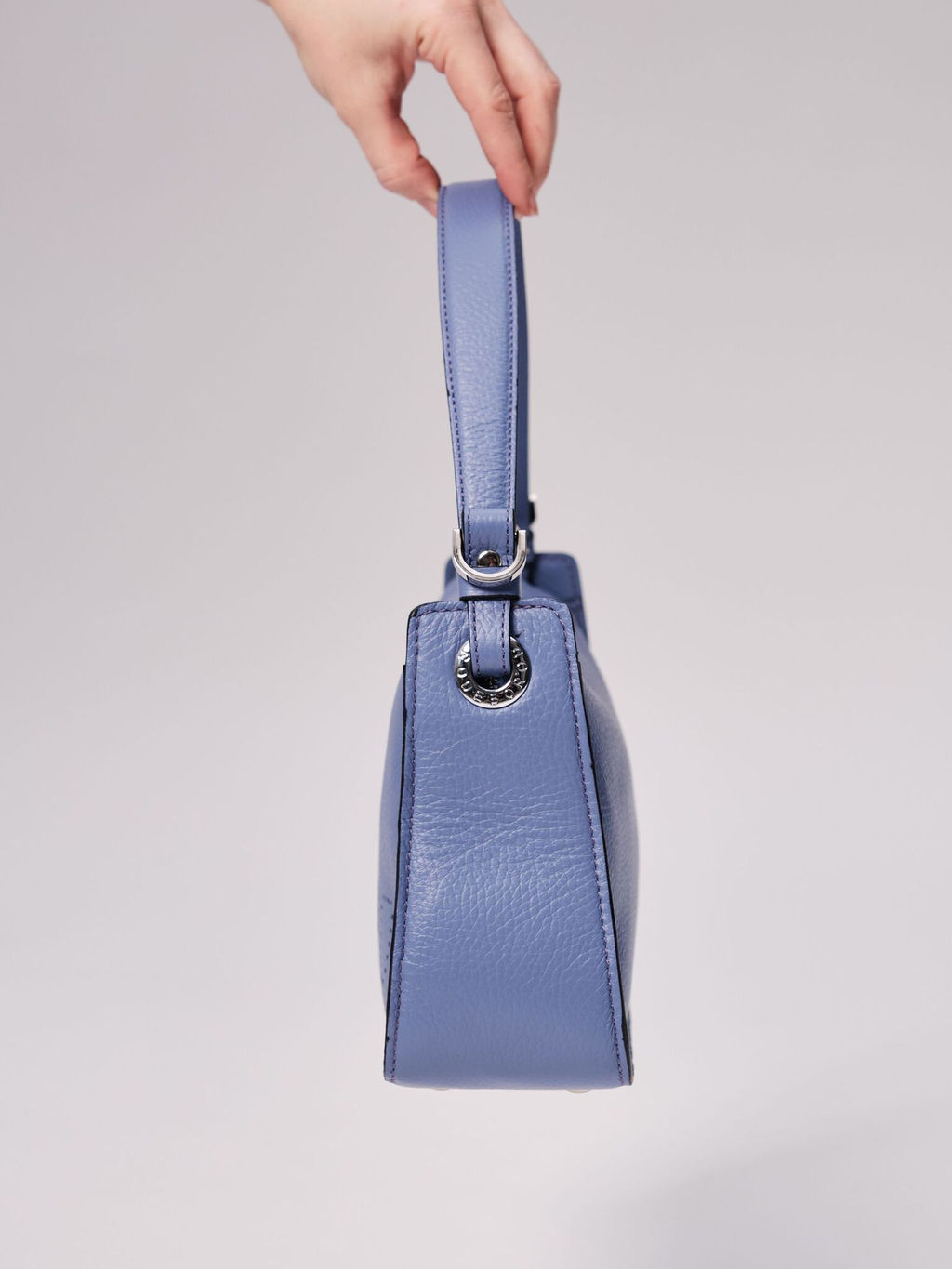 Сумка кожаная на плечо Deboro 30790 сиреневый закат