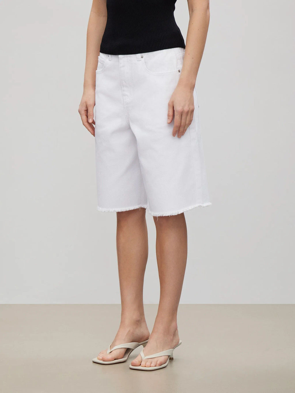 ЕМКА / Джинсовые шорты - Emka фото 4