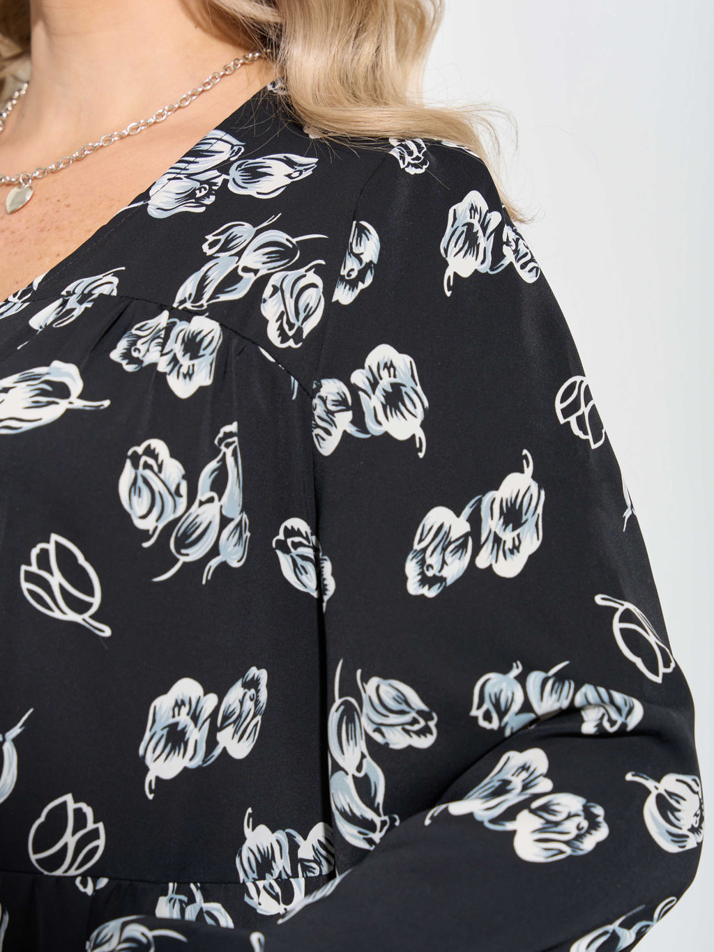 Платье 0296-1п чёрный - Dora фото 6