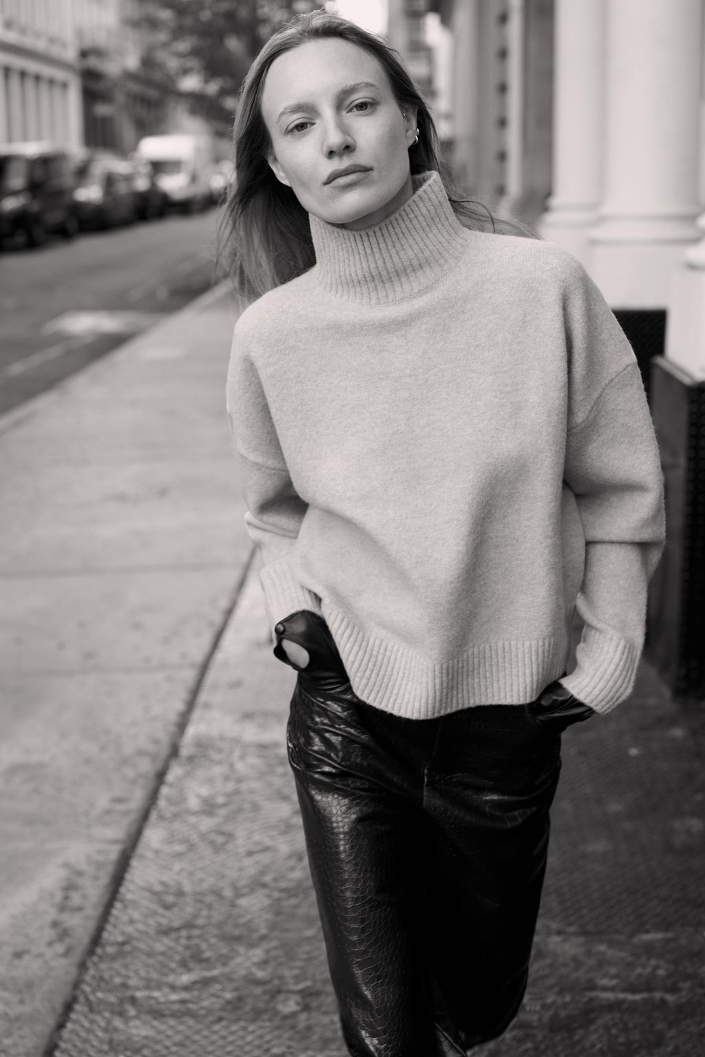 SOFT KNIT HIGH NECK JUMPER - Zara фото 11