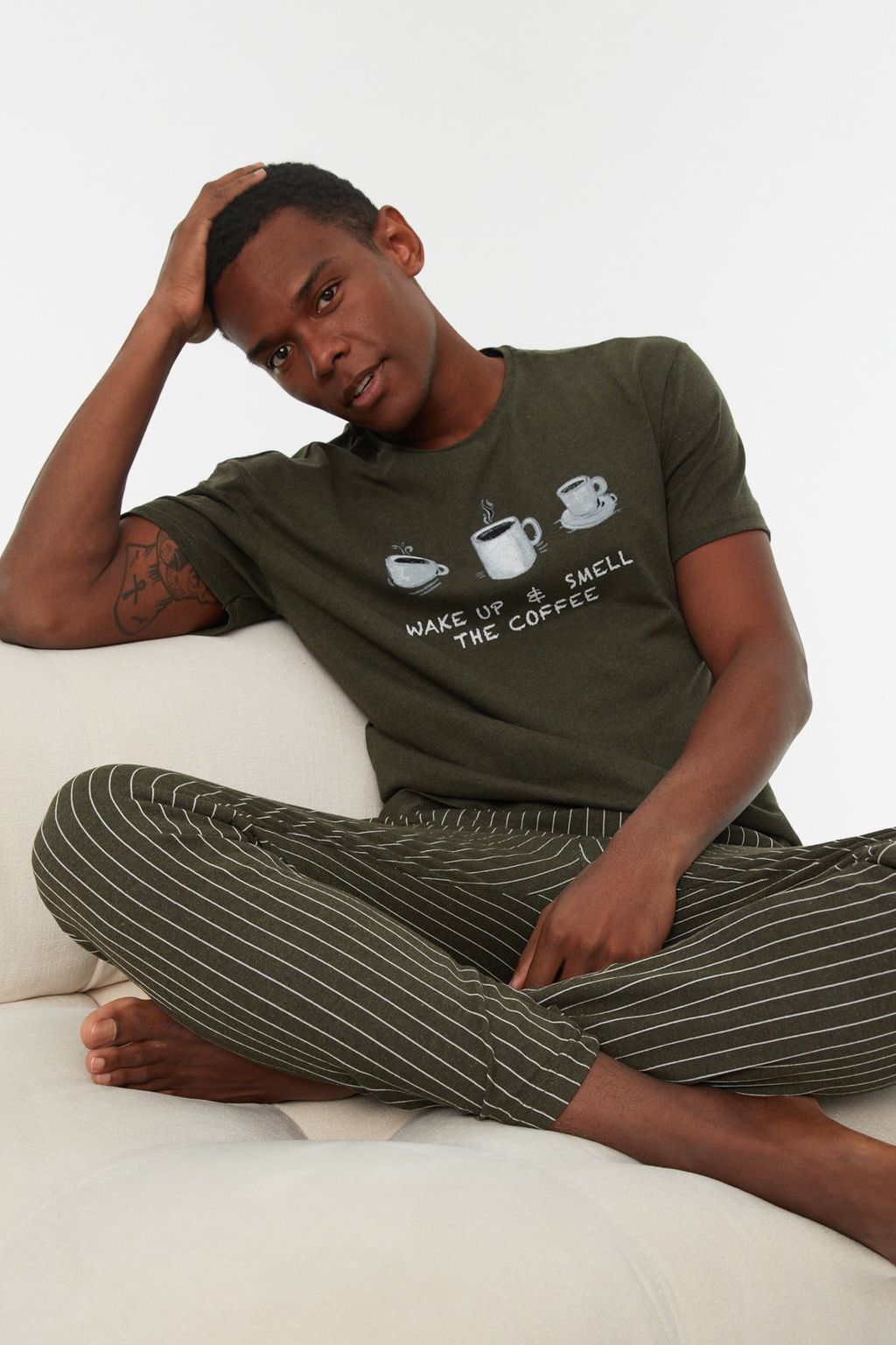 TRENDYOL MAN Haki Regular Fit Bask?l? Pijama Tak?m? THMAW21PT0833 - Trendyolmilla фото 6