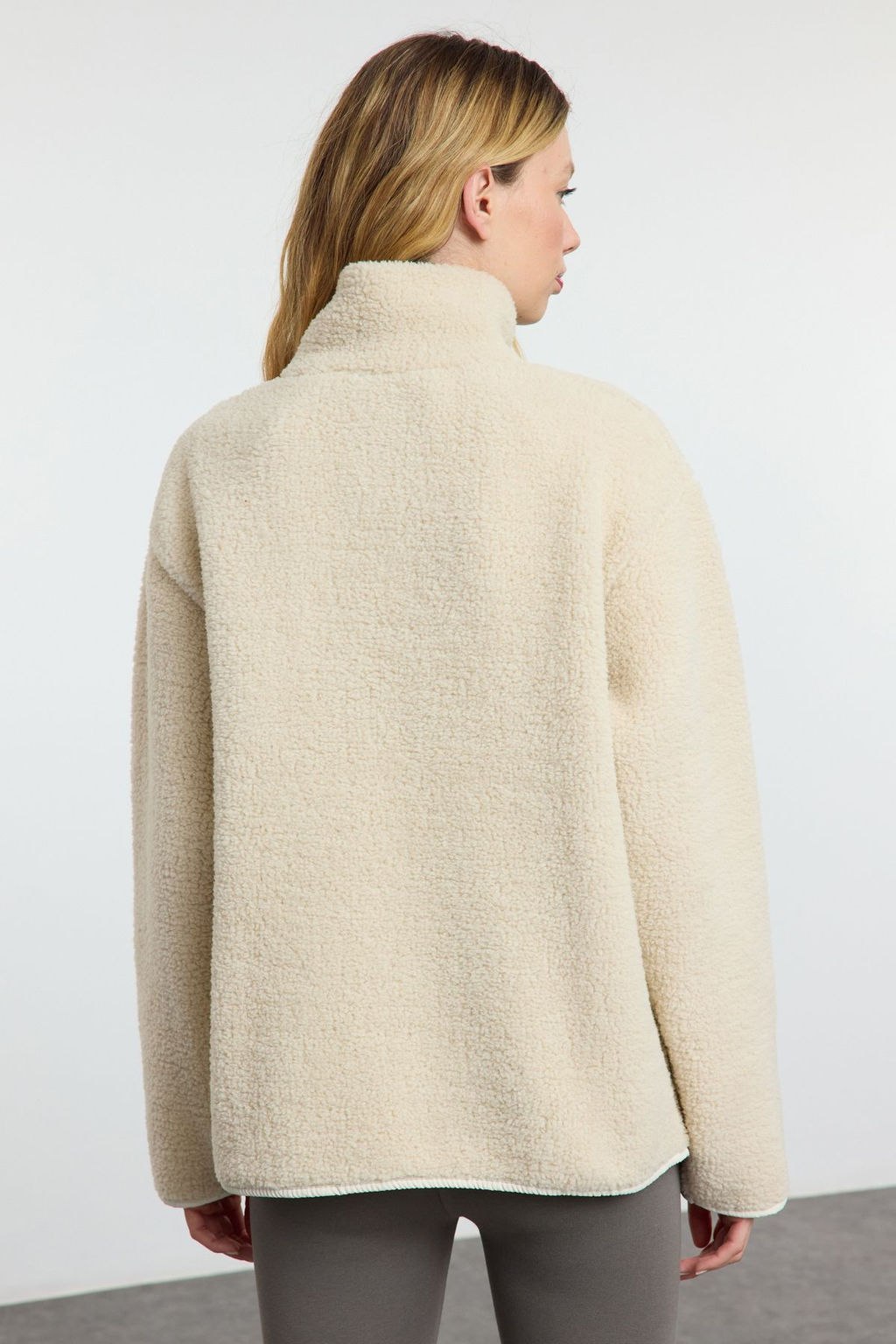 Winter Essentials Tas Kal?n Polar Fermuarl? Dik Yaka Cepli Orme Sweatshirt TWOAW24SW00071
