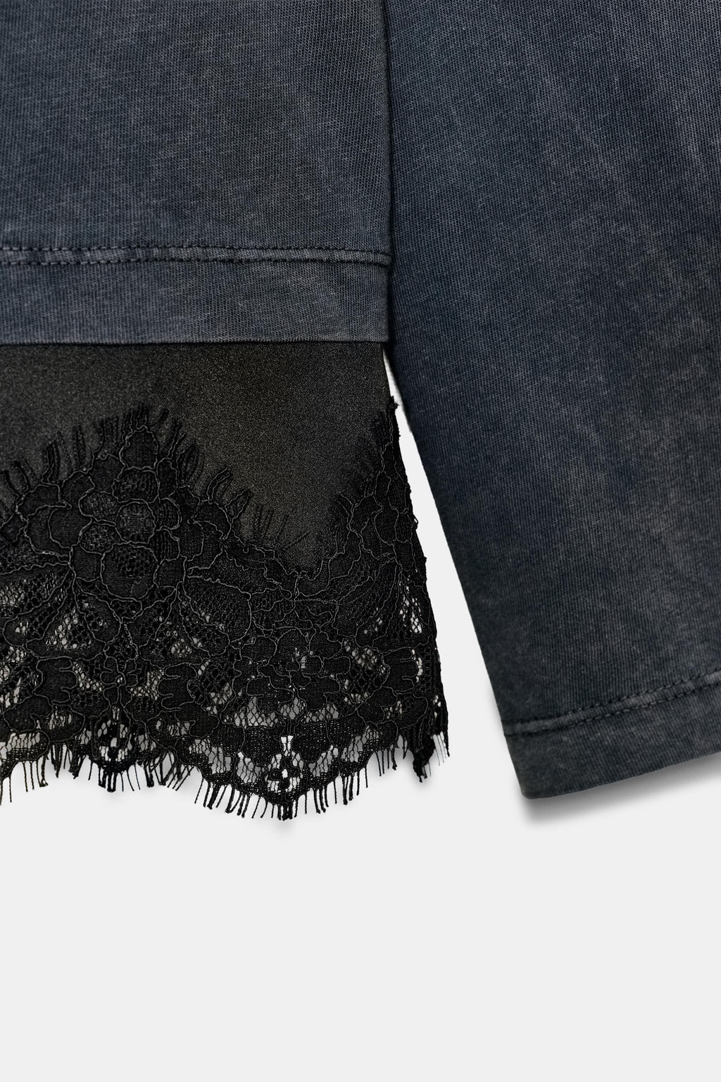 CONTRAST LACE T-SHIRT - Zara фото 8