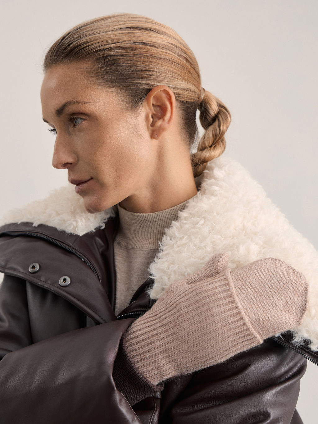 Варежки женские / Zarina  фото 6