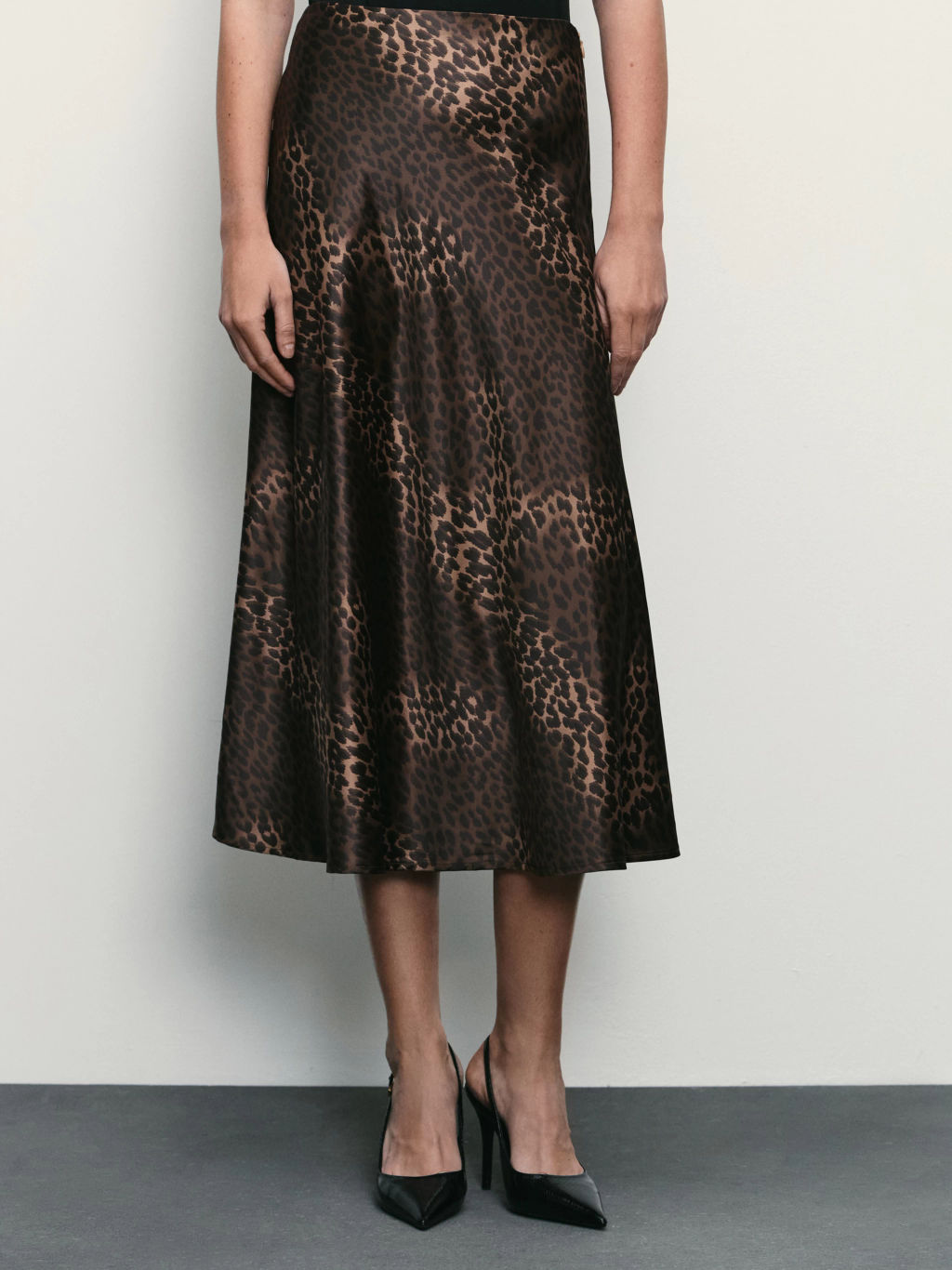 Атласная юбка с принтом / Zarina  фото 3