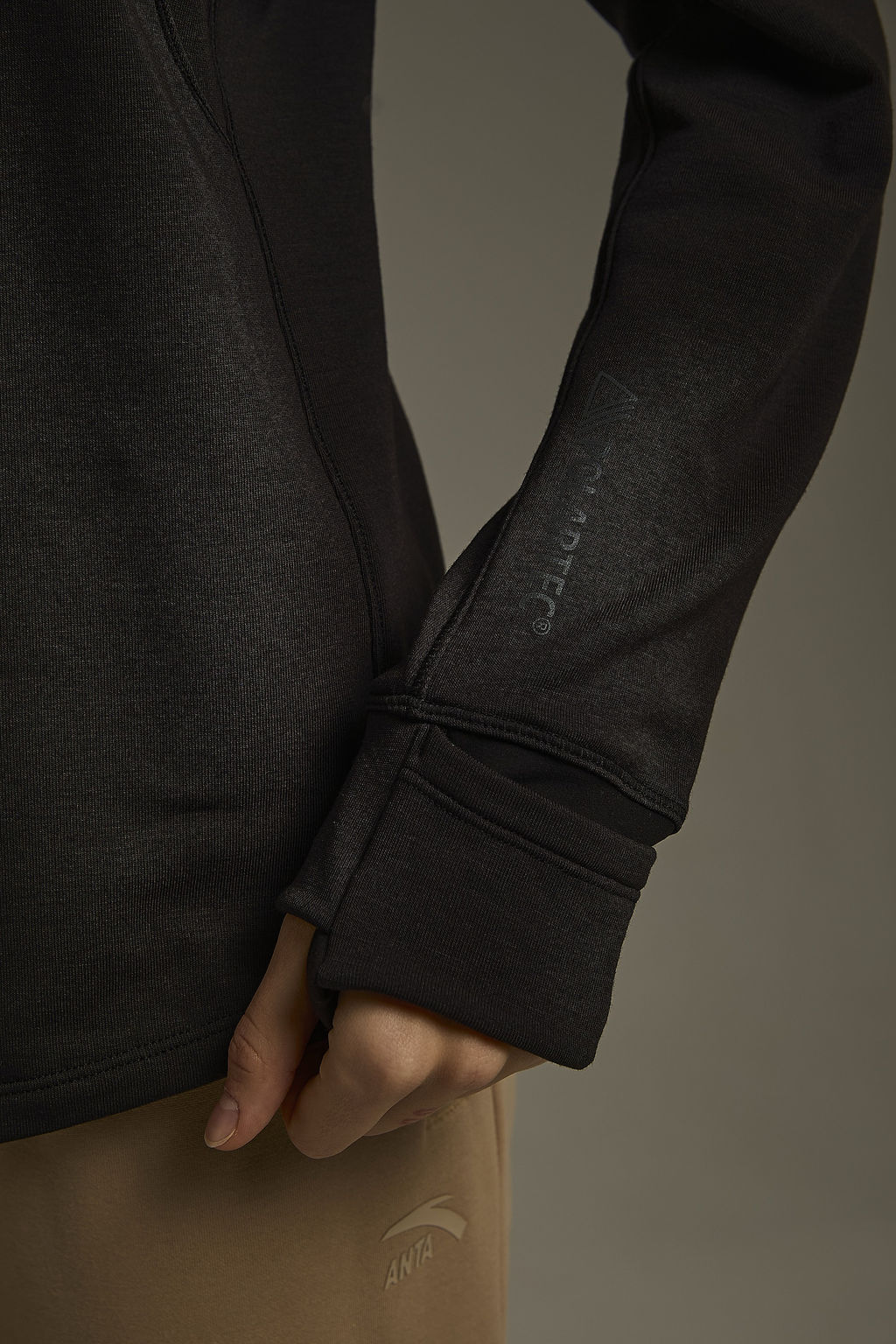 Лонгслив Черный - Anta фото 8