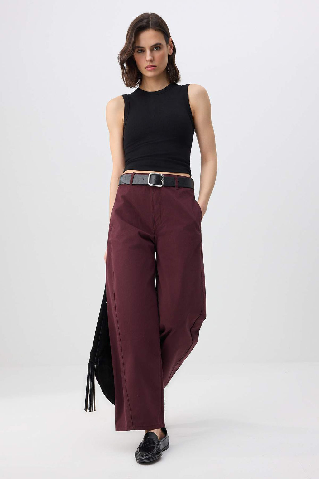 Beyaz Gabardin Kal?n Yumusak Tuseli Barrel Pantolon TWOSS26PL00084 - Trendyolmilla фото 7