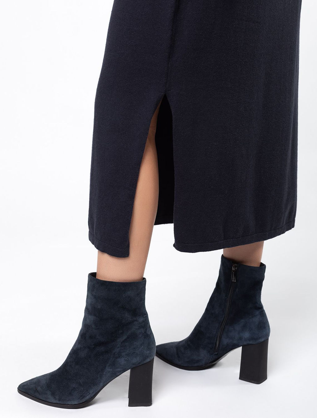 Платье тонкой вязки из хлопка и вискозы