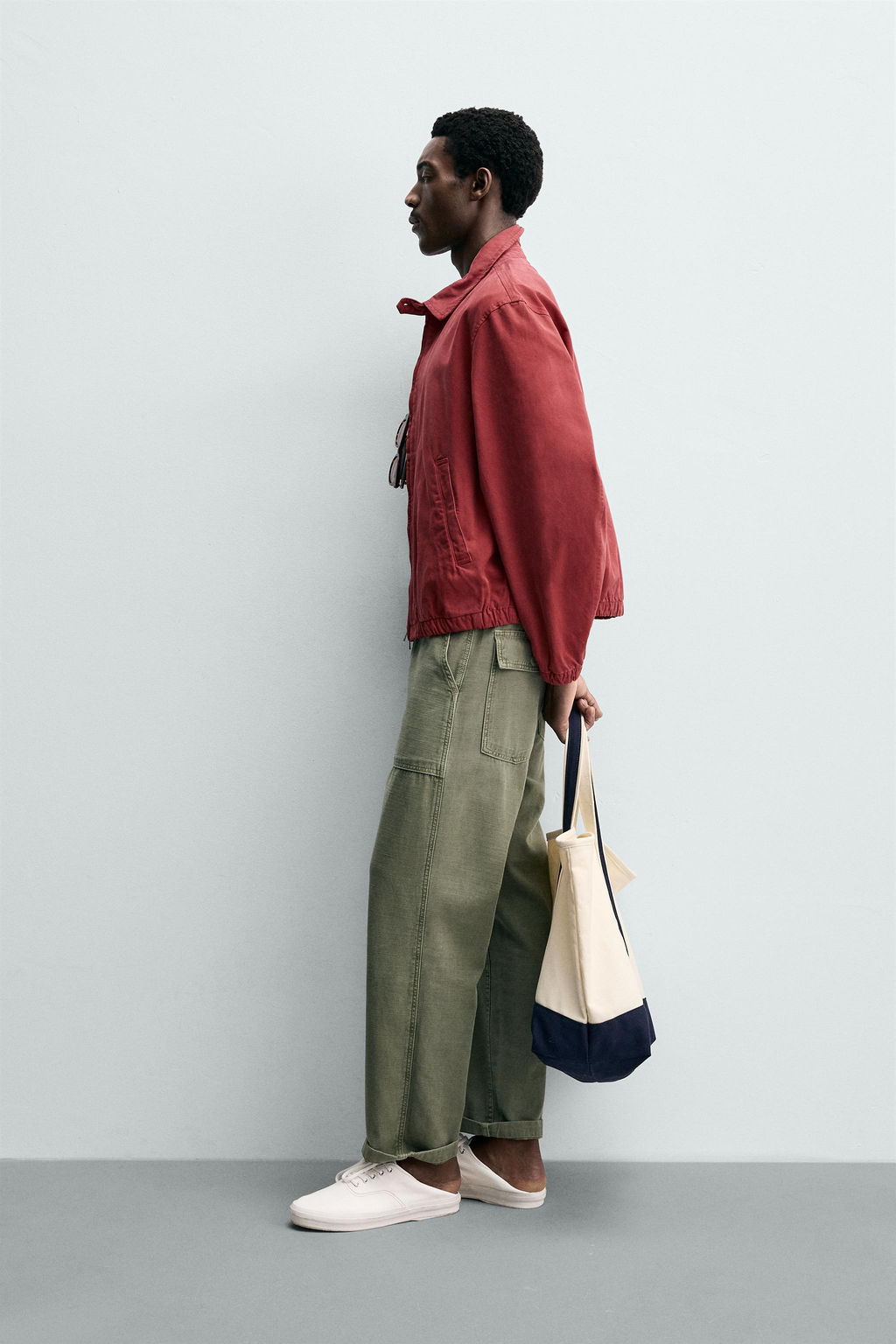 CAZADORA REGULAR FIT ALGOD?N LAVADO / Rojo - Zara фото 4