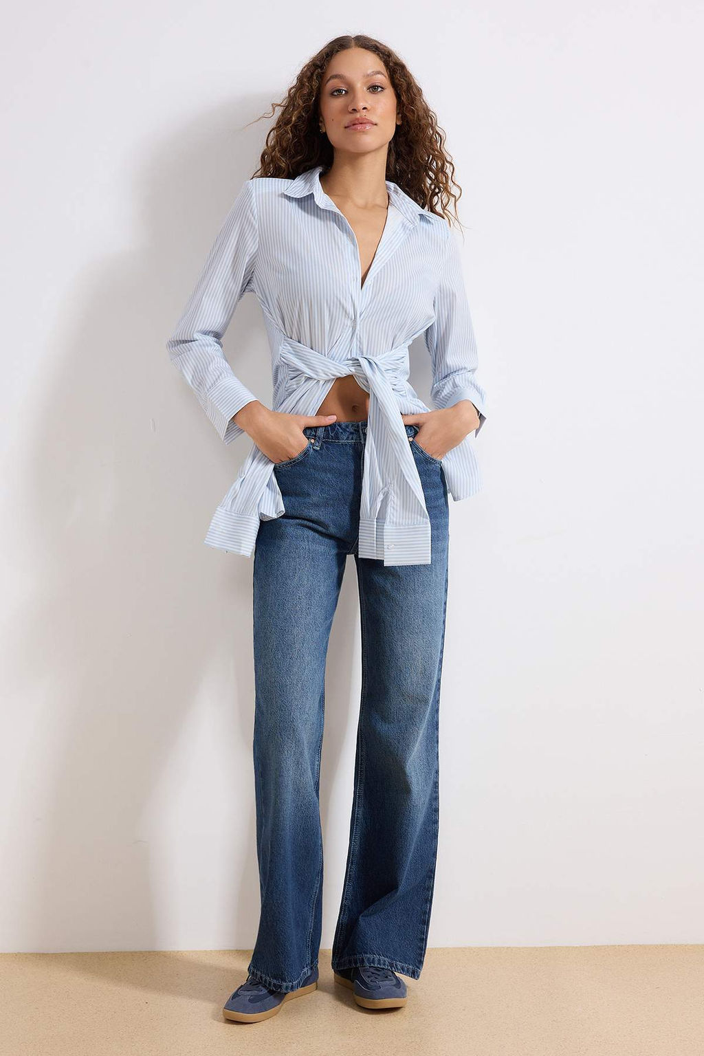 TRENDYOLMILLA Mavi Yuksek Bel Wide Leg Jeans TWOSS22JE0242  фото 17