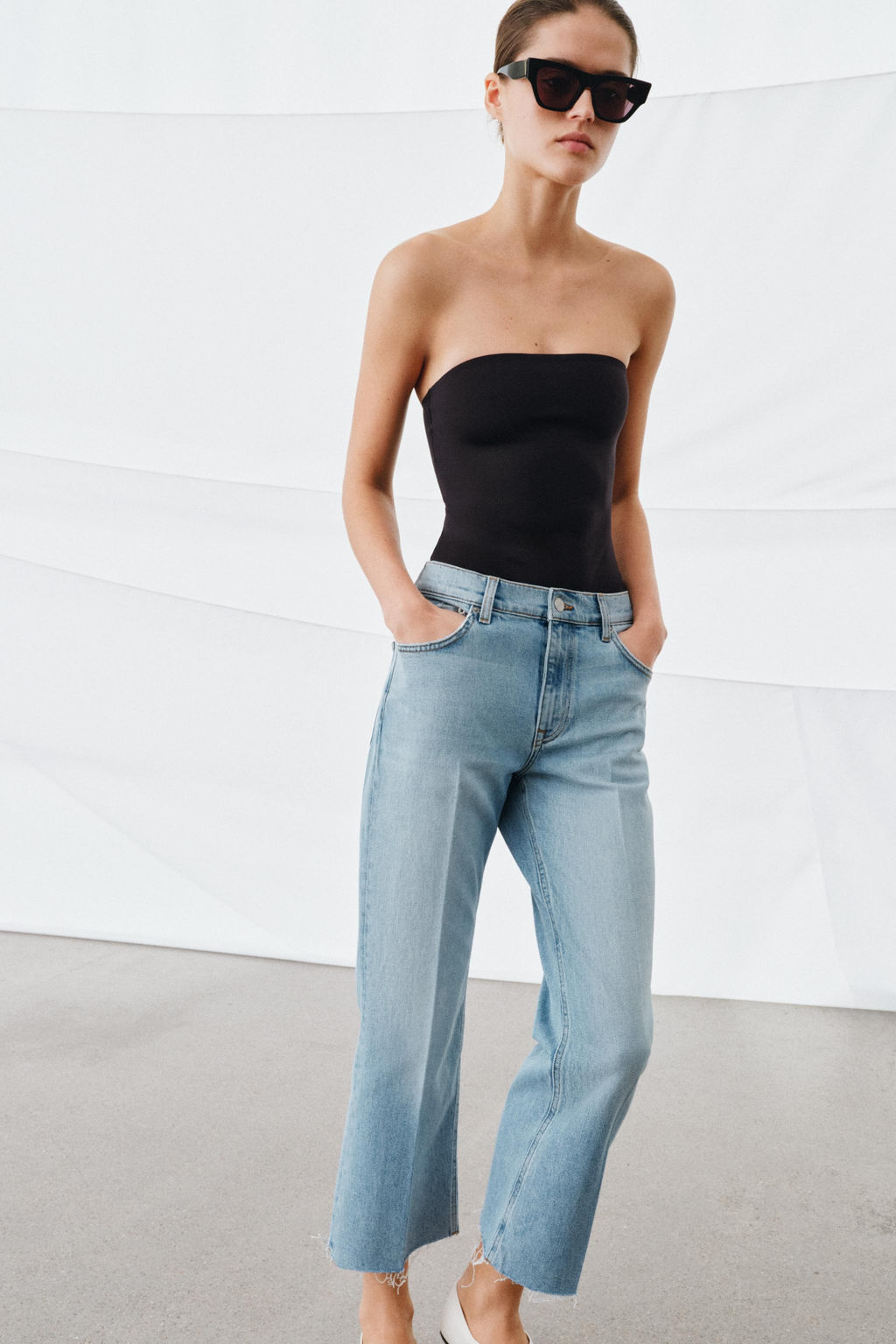 JEANS ZW COLLECTION CROPPED FLARE TIRO MEDIO / Azul claro