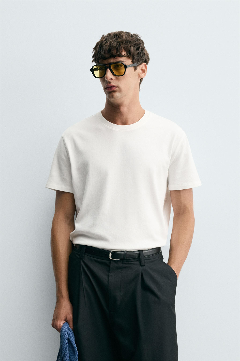 CROPPED FIT T-SHIRT