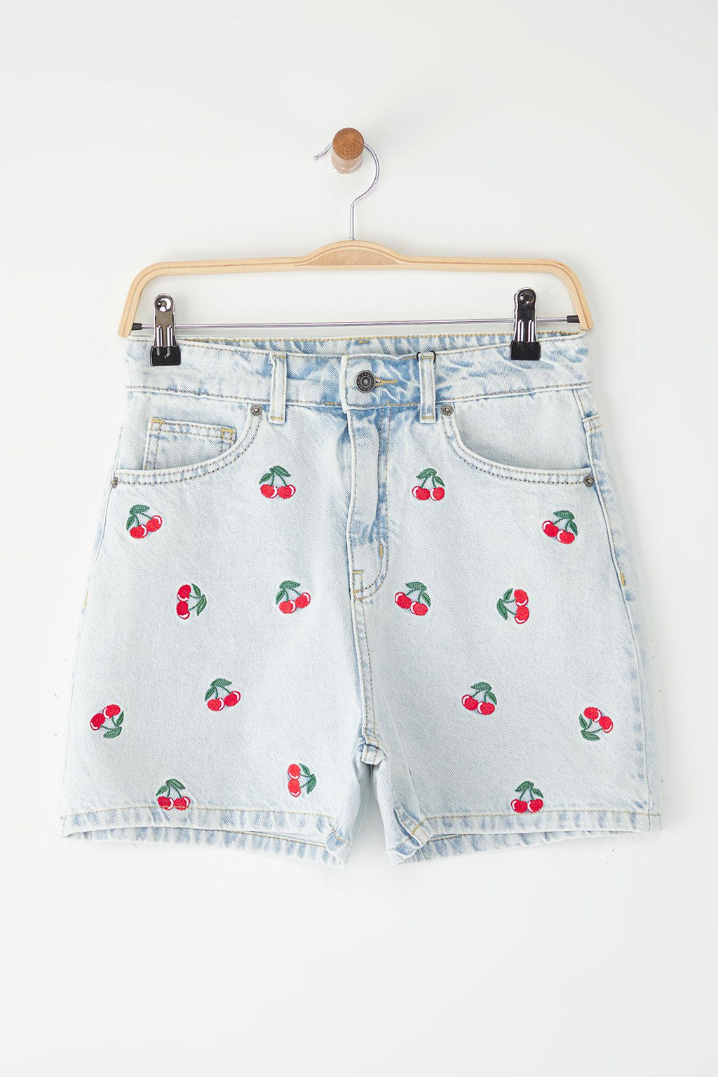 TRENDYOLMILLA Mavi Kiraz Nak?sl? Denim Sort TWOSS25SR00101  фото 6