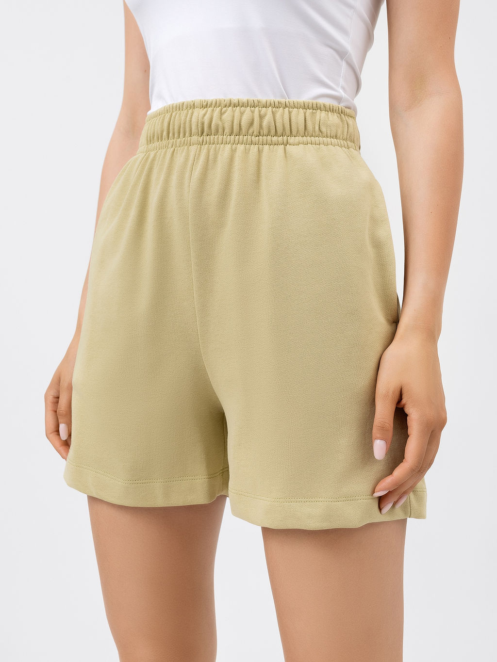 Шорты свободного силуэта в желто-зеленом цвете желто -зеленый 332296 - Mark formelle фото 2