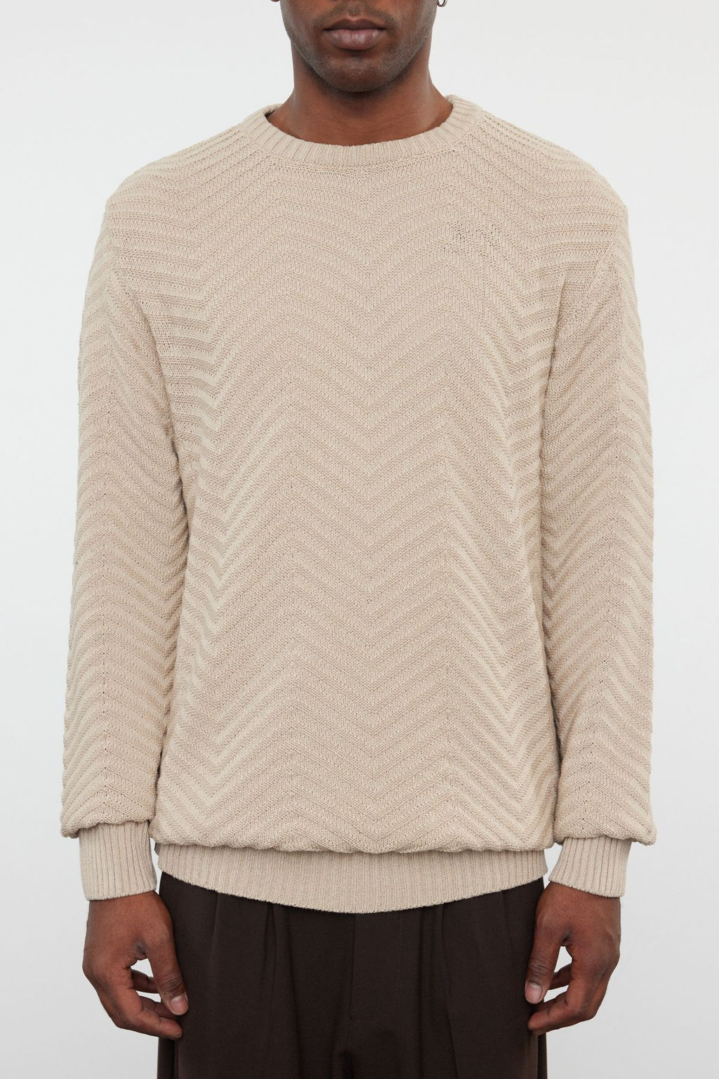 Bej Regular Pamuklu Bisiklet Yaka Dokulu Triko Kazak TMNAW25KZ00026