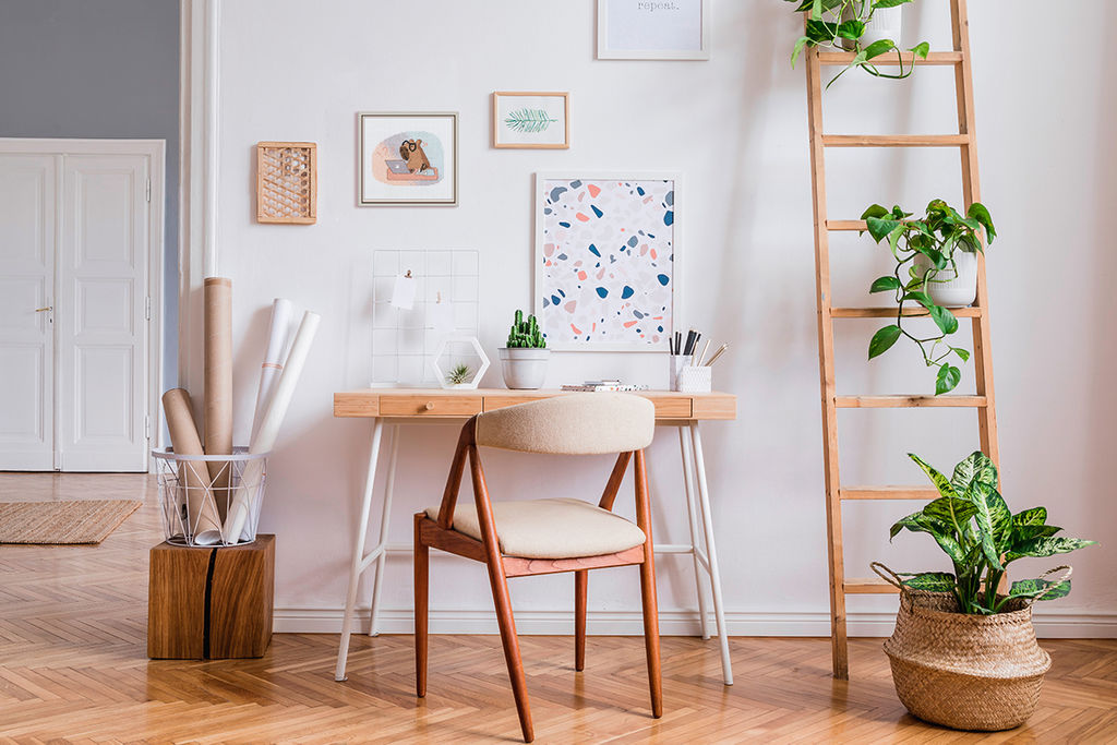 Klart набор для вышивания 12-068 Весь в работе 14.5 х 12 см