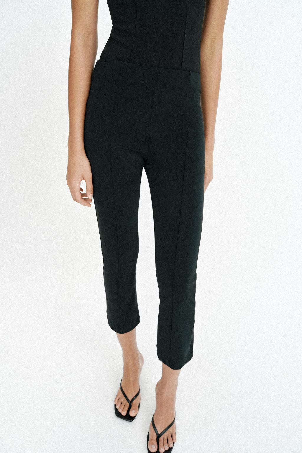LEGGINGS FLARE NERVIO / Negro - Zara фото 3