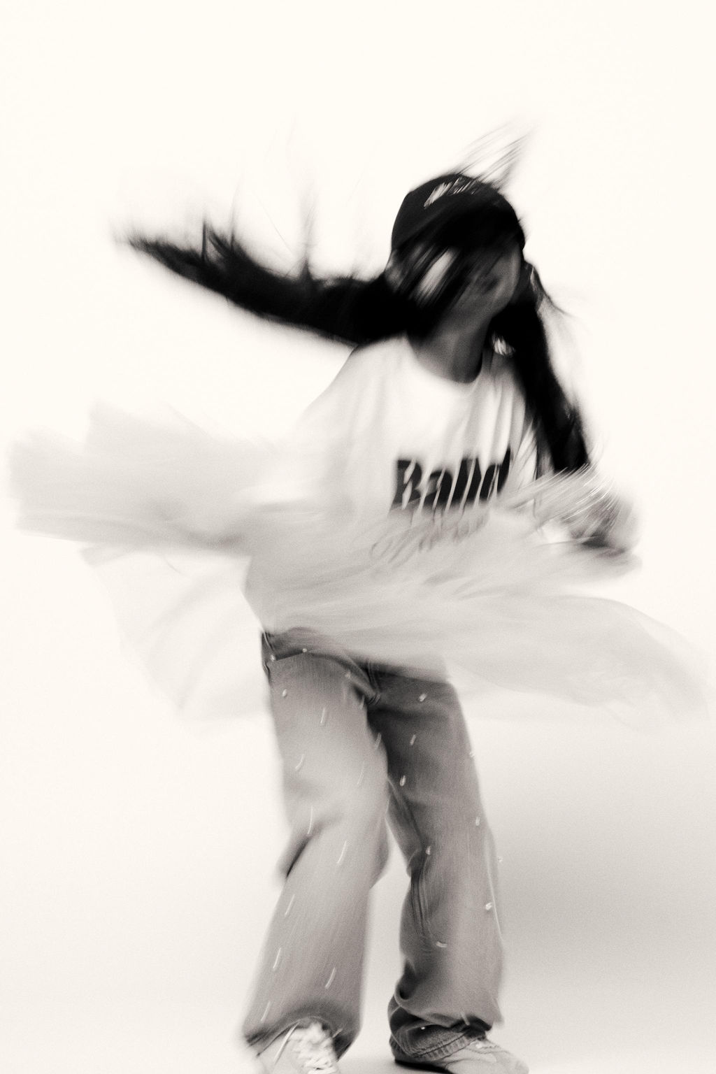 WIDE-LEG FAUX PEARL JEANS - Zara фото 5