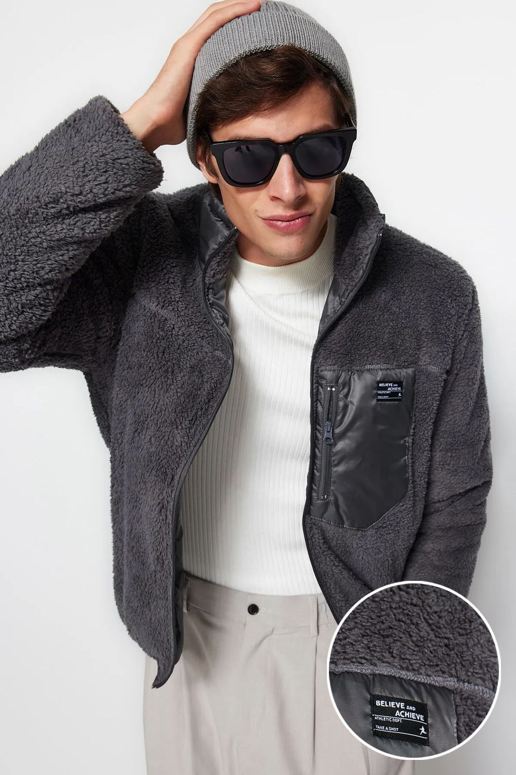 TRENDYOL MAN Siyah Regular Fit Etiket Detayl? Welsoft Pelus K?sl?k Mont TMNAW24MO00007 - Trendyolmilla фото 27