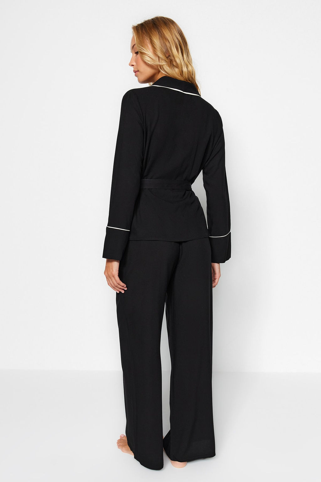 Trendyolmilla Bej Kusakl? Biye Detayl? Kruvaze Viskon Hamile Dokuma Pijama Tak?m? THMAW22PT1109  фото 16